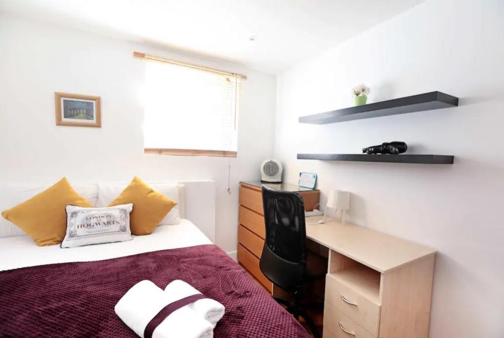 Lovely Private Bedrooms In Euston, Central ลอนดอน ภายนอก รูปภาพ