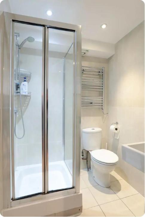 Lovely Private Bedrooms In Euston, Central ลอนดอน ภายนอก รูปภาพ